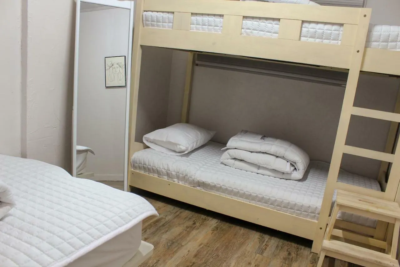 Orange Guesthouse Busan 2*,